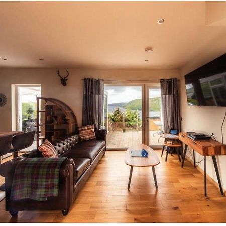 קרבוסט Luxury Cottage With Stunning Views Near Fairy Pools - School House 3 מראה חיצוני תמונה
