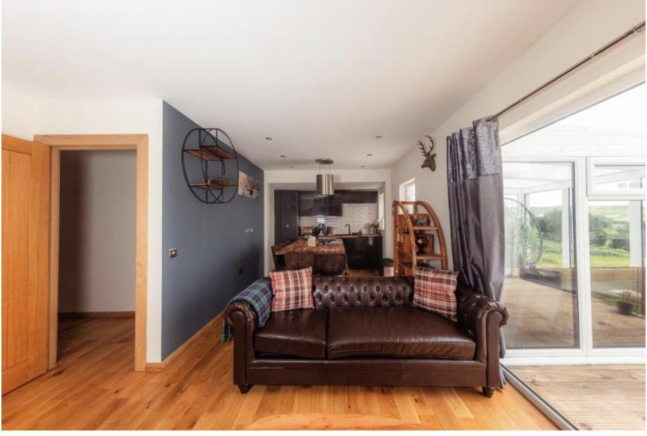 קרבוסט Luxury Cottage With Stunning Views Near Fairy Pools - School House 3 מראה חיצוני תמונה